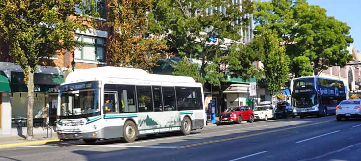 BC Transit Grande West Vicinity 4208